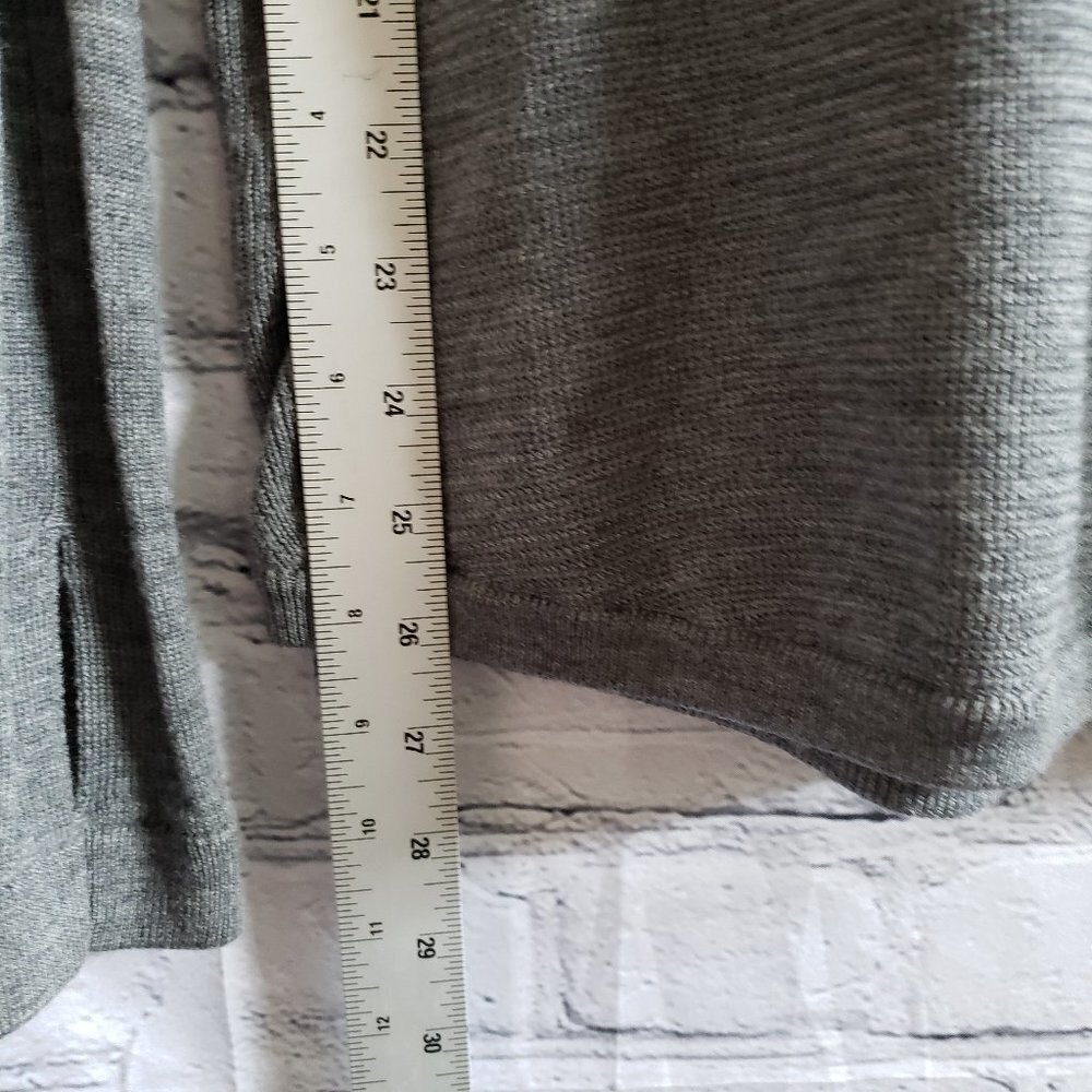 Lululemon Sweater - Picture 3 of 6